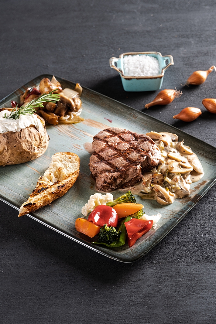 Kremalı%20Mantar%20Soslu%20Bonfile